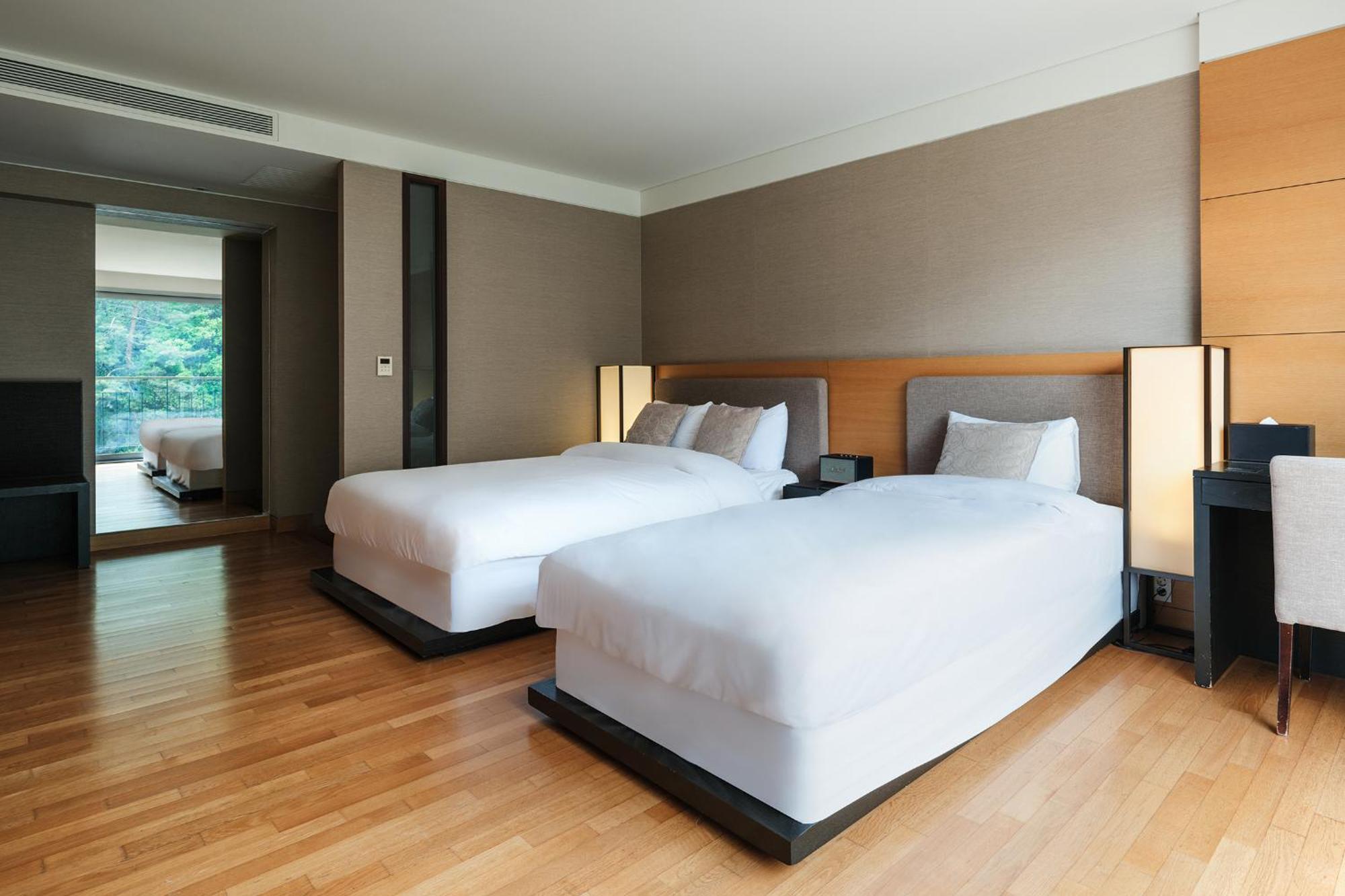 The Suites Hotel Namwon Exterior photo
